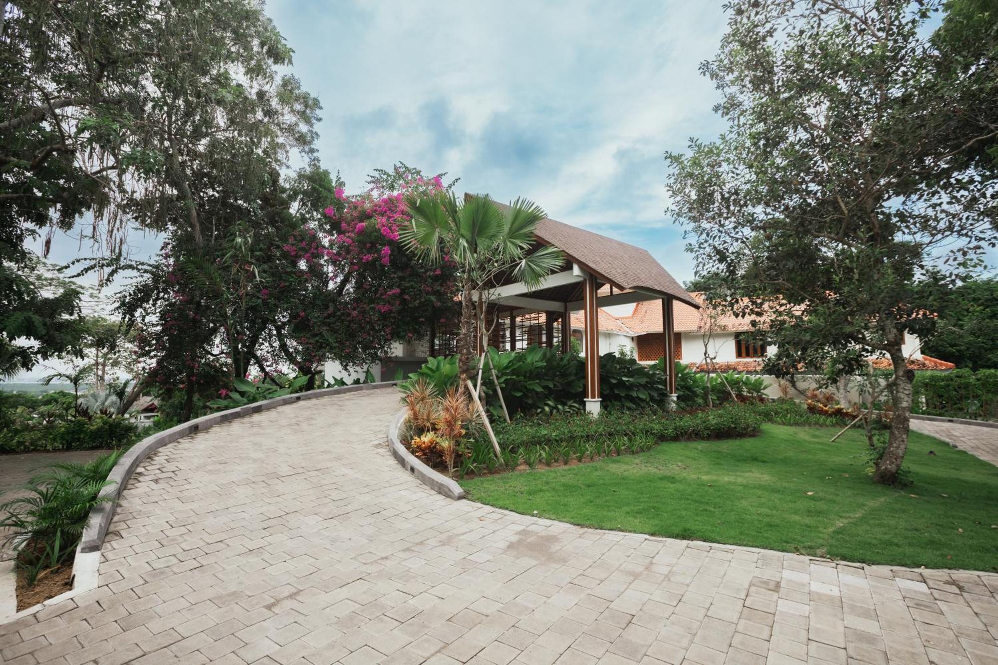 Arpana Luxury Private Pool Villas Джимбаран Экстерьер фото